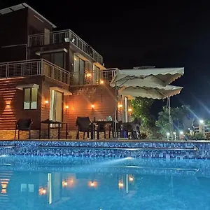 Skyview Villa