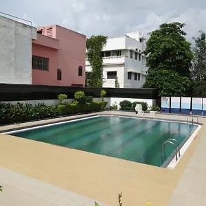 Golden Tulip Hotell